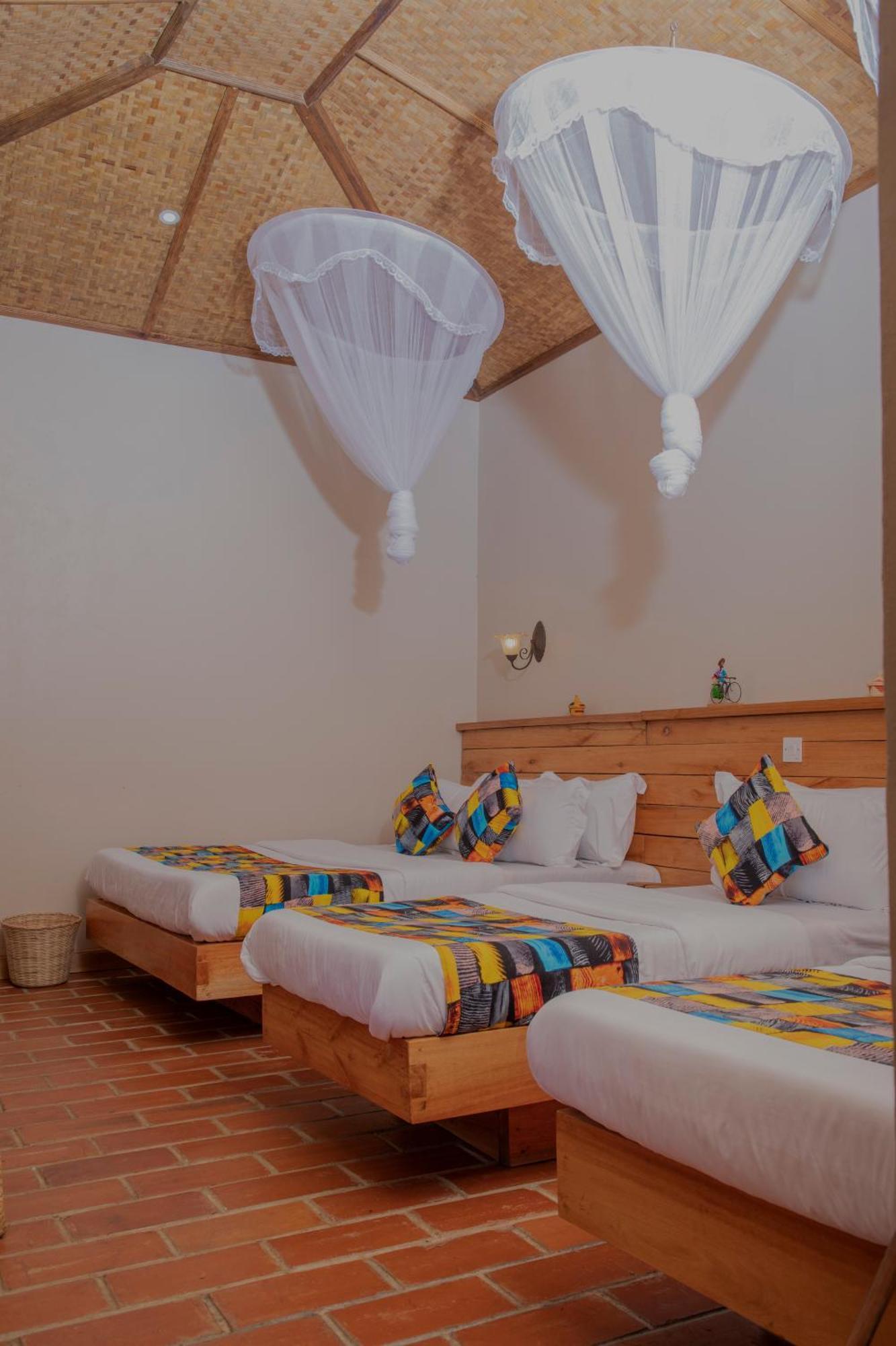 Villa Kaswa Guest Farm Fort Portal Exterior foto